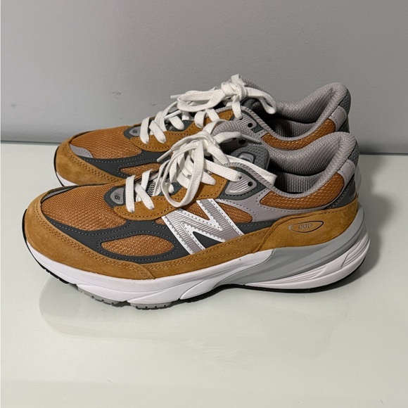 New Balance Men's Brown and Gray Sneakers - Picture 2 of 9